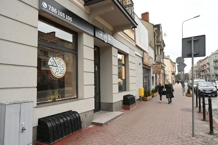 Domino's Pizza & 105 - Restauracja Kielce