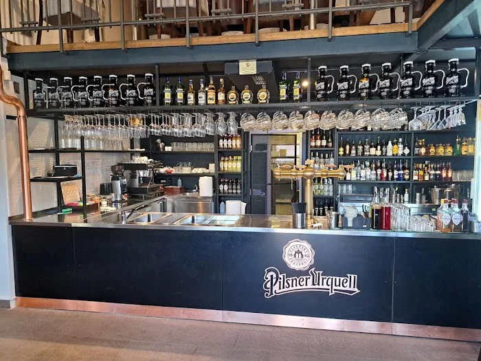 Drevny Kocur Urquell Wrocław - Restauracja