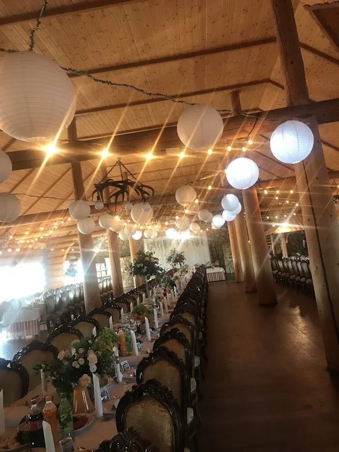 Dwór u Antoniego - Restauracja Radom