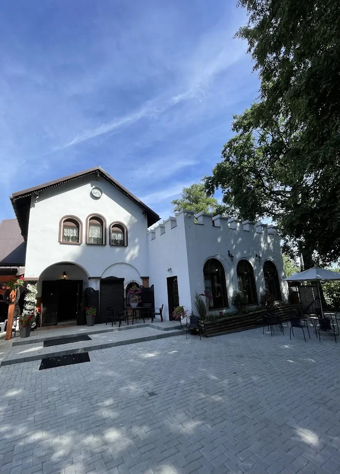 Dworek Pod Lipami Dom Przyjęć - Restauracja Jastrzębie-Zdrój