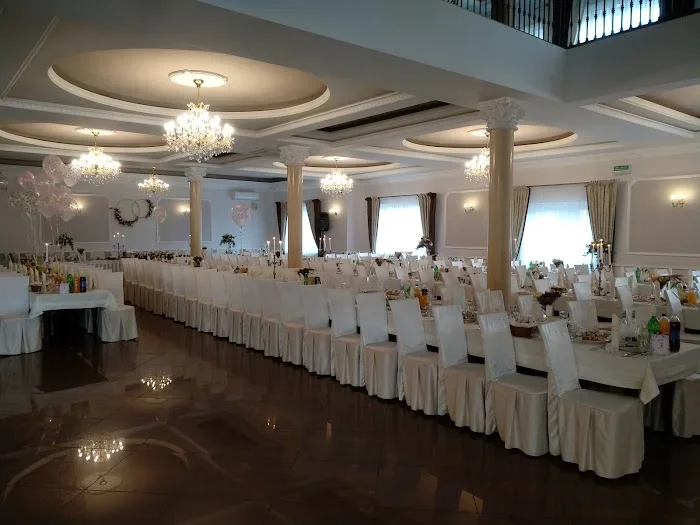 Dworek Saski - Restauracja Radom