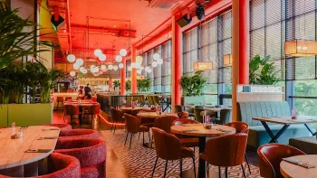 DZIEŃ I NOC - Restauracja Warszawa