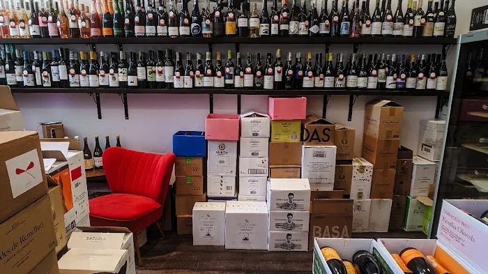El Catador Rozbrat - wino i delikatesy - Restauracja Warszawa