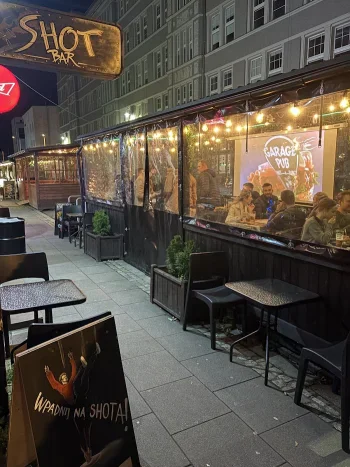 GARAGE PUB shot & burger - Restauracja Wrocław