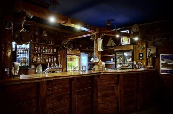 Gniazdo Piratów Tawerna żeglarska - Restauracja Warszawa