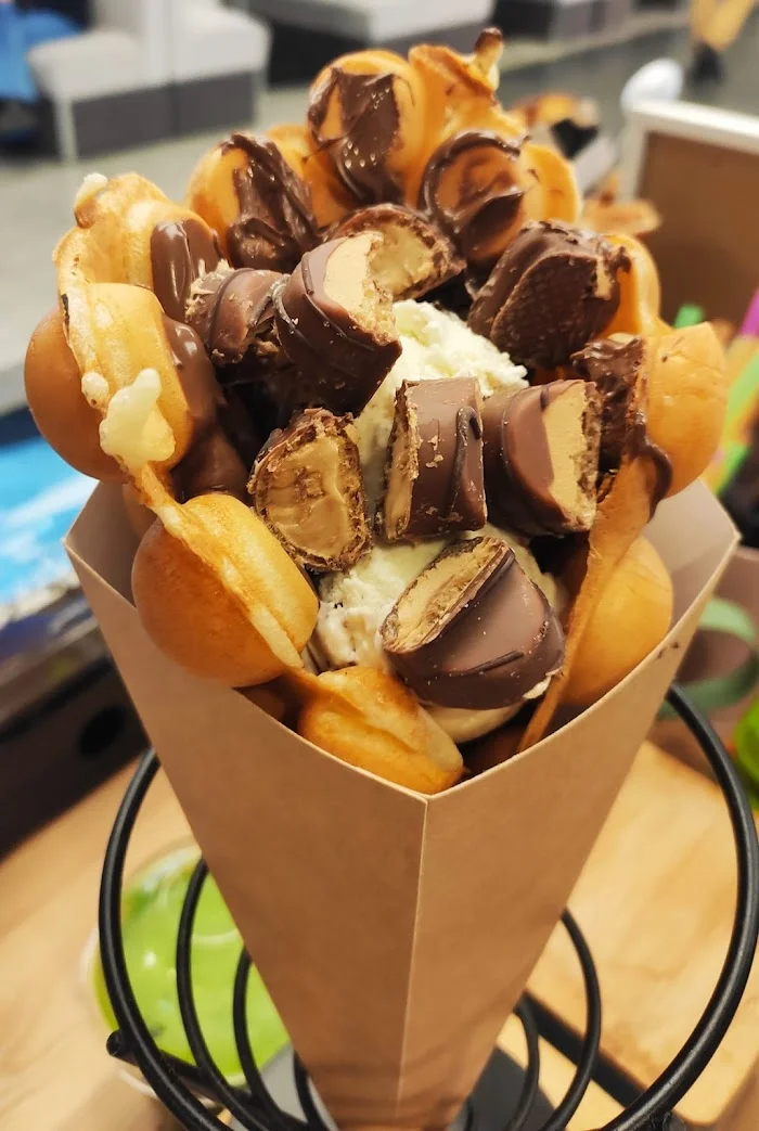 🍨 Gofry bąbelkowe, lody naturalne Kroczek, lo - Kawiarnia Olsztyn