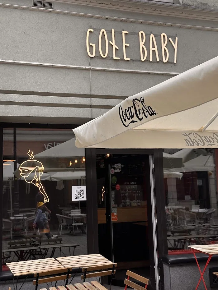 Gołe baby - Restauracja Poznań