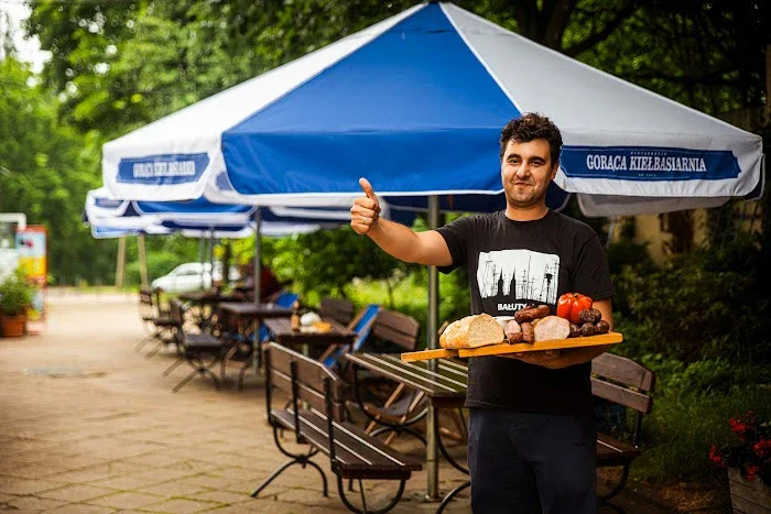Gorąca Kiełbasiarnia - Restauracja Łódź