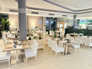Grecko-Turecka Cyprus - Restauracja Lubin