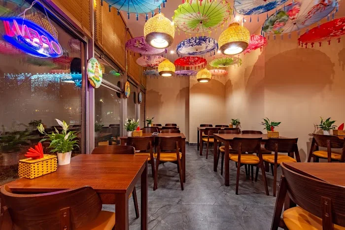 Ha Long Ostrowskiego orientalny - Restauracja Wrocław