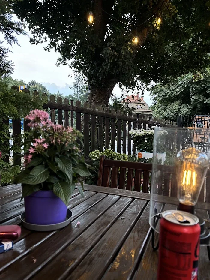 HALLYU Korean Chicken Bar - Restauracja Jastarnia