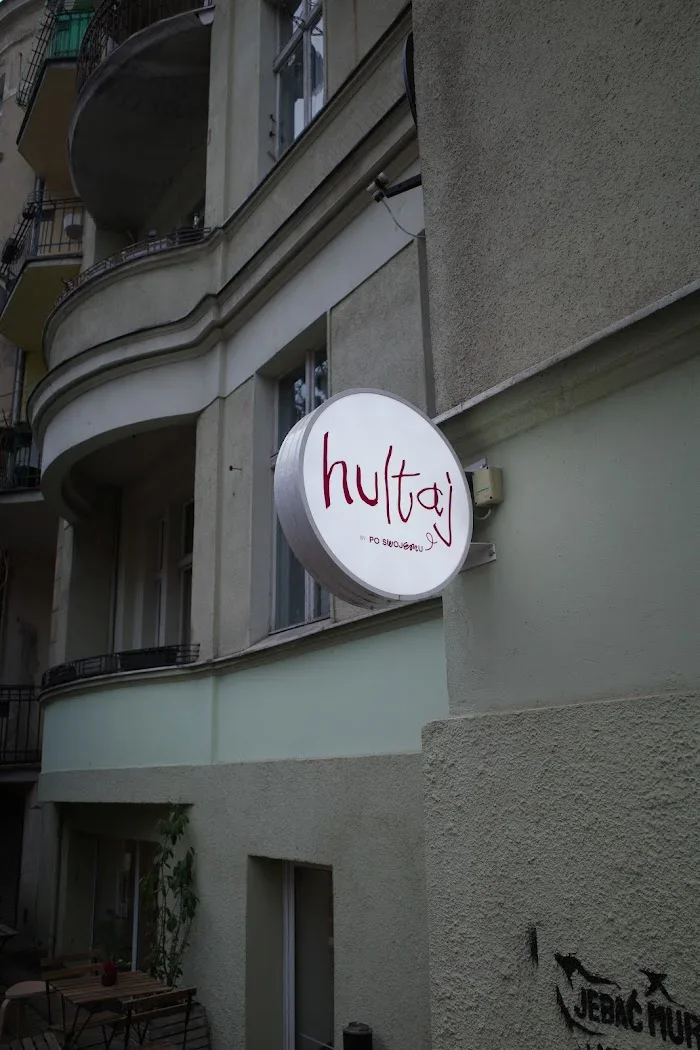 Hultaj | śniadania | kawa | matcha | baby | kiszonki | fermentacje - Restauracja Poznań