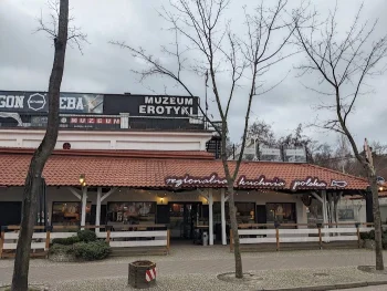 i Pracownia HonoTu - Restauracja Łeba