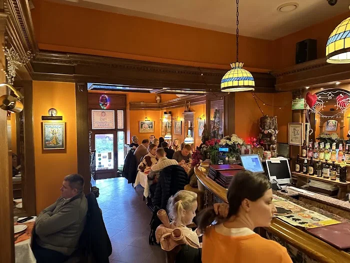 Indyjska Rani Rzeszów - Restauracja