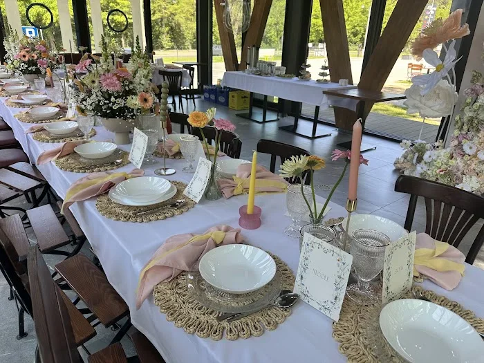 Jura Food Park Edel'veys Olsztyn - Kawiarnia