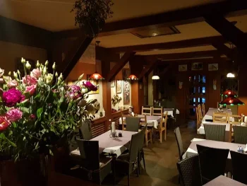 Karczma Smaczna Chata - Restauracja Warszawa