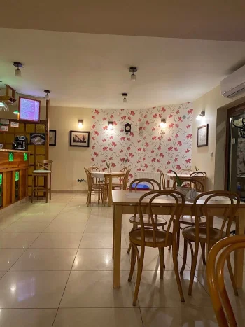 - Kawiarnia "EDA" - Restauracja Krynica-Zdrój