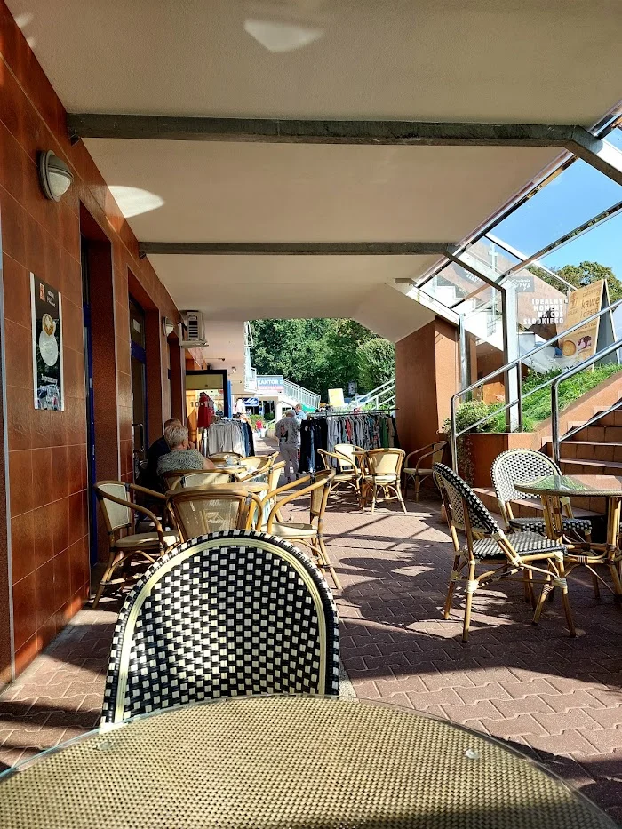 Kawiarnia Kaprys-Palarnia kawy - Restauracja Kołobrzeg