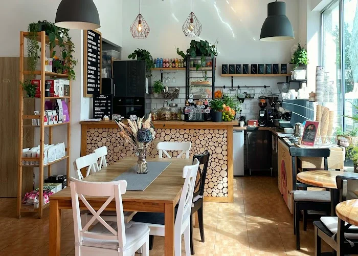 ☕ Kawiarnia Lisia Kita - Restauracja Warszawa