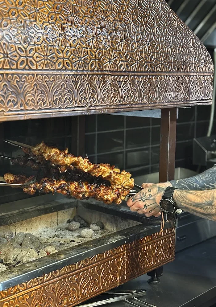 Kebab w ogniu Toruń🌯 - Restauracja