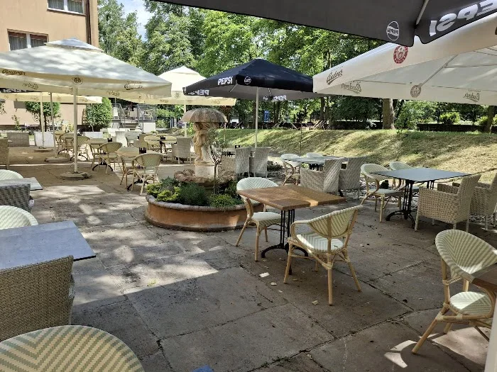 KINGS PARK Bistro&Cafe - Kawiarnia Chorzów