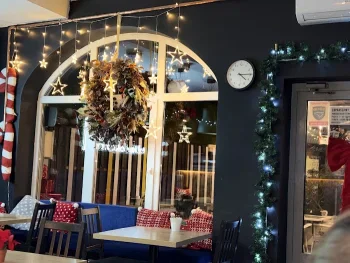 Klubokawiarnia Bez Ogródek Sushi - Restauracja Sochaczew
