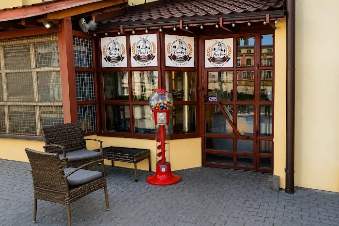 Kredens - Lody • Kawa • Włoskie specjały - Restauracja Grudziądz
