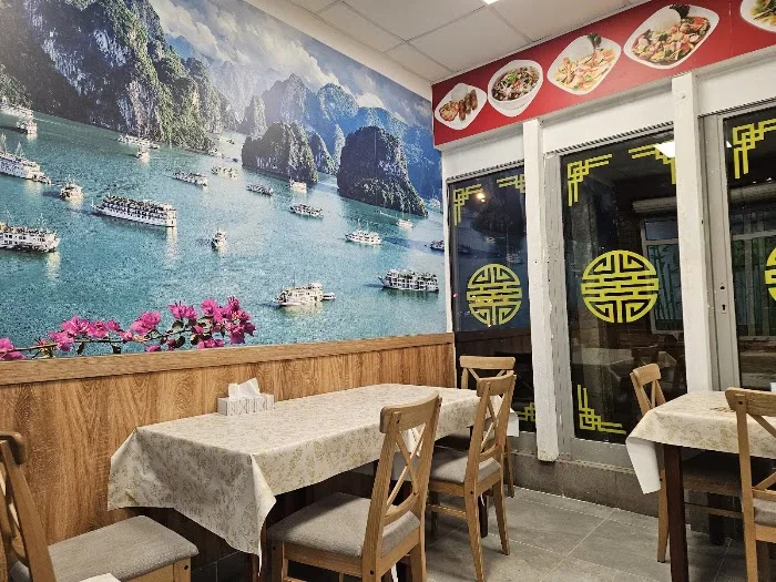 Kuchnia orientalna bar sajgon - Restauracja Podkowa Leśna