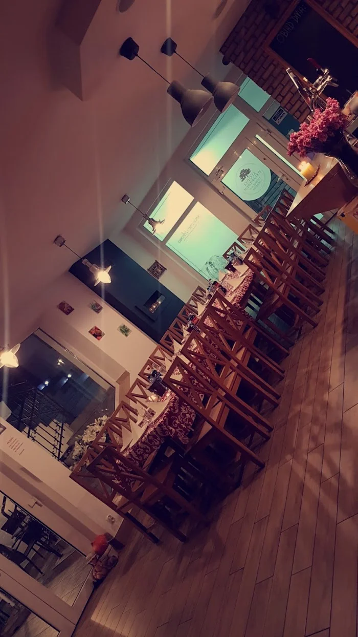 KUCHNIA POD JAWOREM Obiady domowe Śniadania - Restauracja Kołobrzeg
