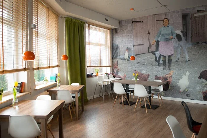 Kura Domowa - Restauracja Warszawa