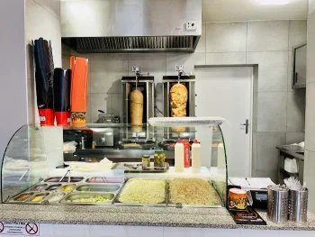 Lazeez Kebab & Grill - Restauracja Legnica
