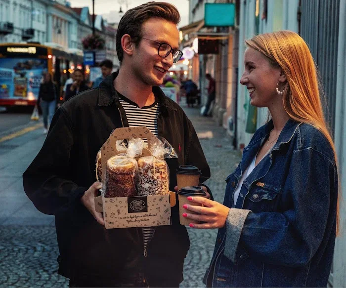 Lodolandia & Kołacz na Okrągło - Restauracja Warszawa