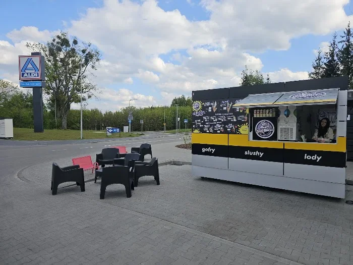 Lodomucia Bartąska 104 Mpark - Restauracja Olsztyn