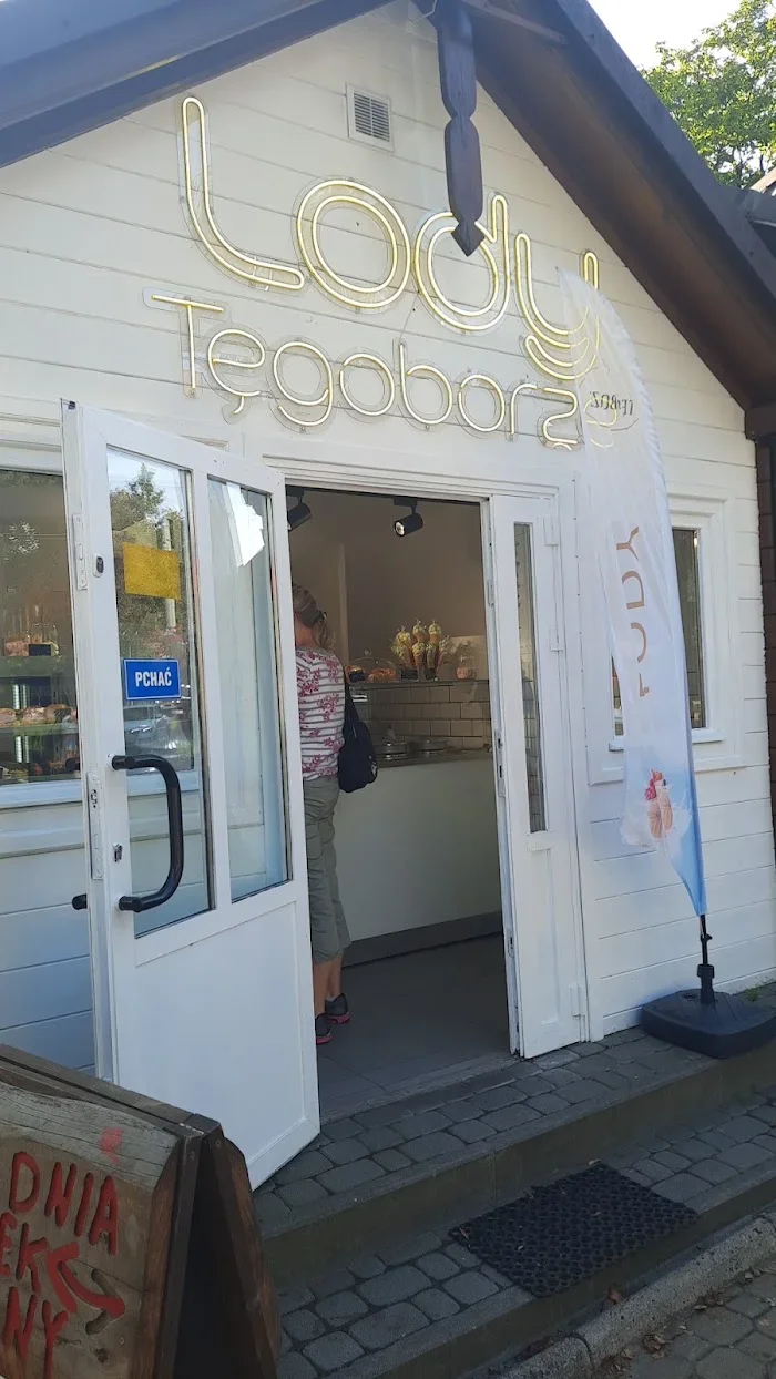 Lody ciasta tradycyjne pyszne - Restauracja Krynica-Zdrój