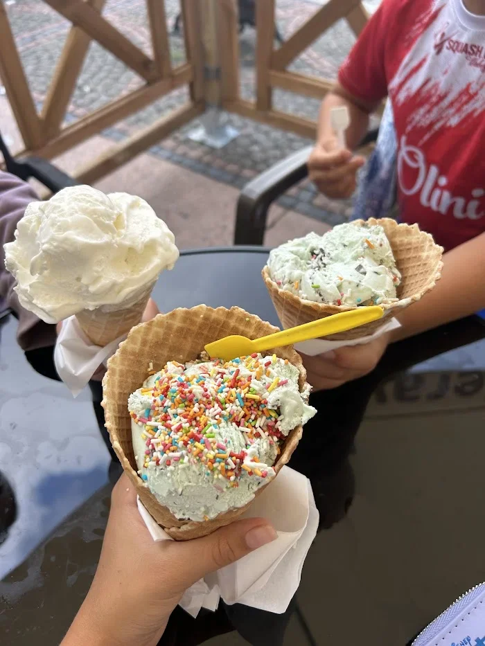 Lody Ferayna - Restauracja Wałbrzych