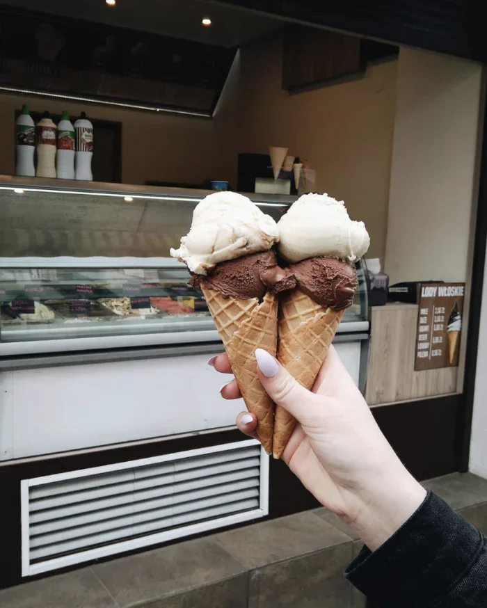 Lodziarnia Jagodowa - Restauracja Tarnów