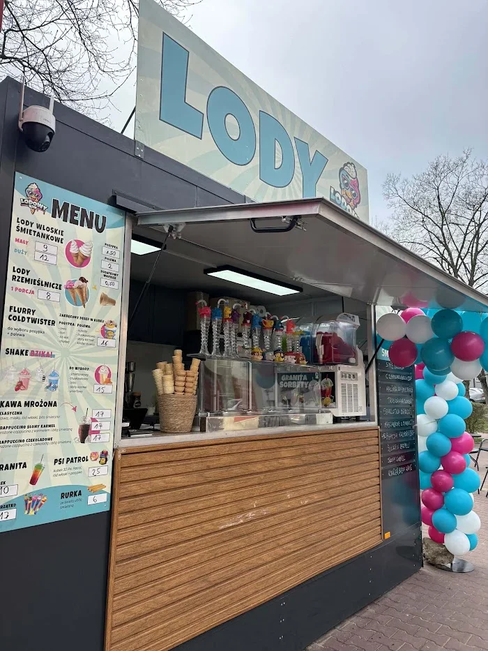 Lodziarnia Lodowy Bzik - Restauracja Dąbrowa Górnicza