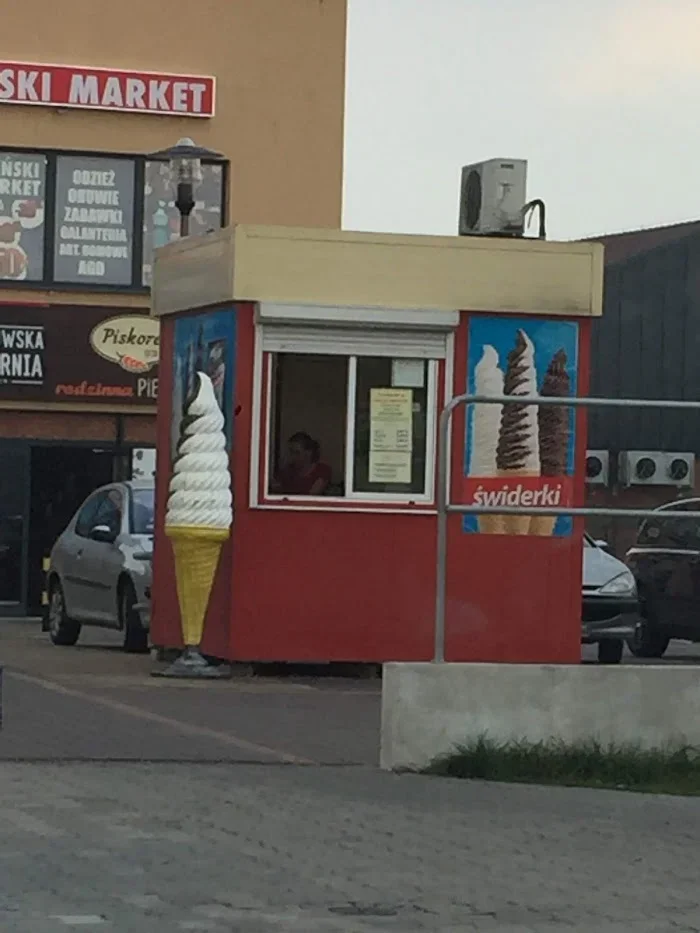 Lodziarnia - Restauracja Oświęcim