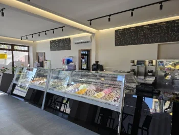 Lodziarnia"Kremowa" - Restauracja Dęblin