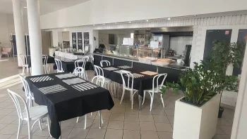 Lokal Sami Swoi - Restauracja Konin