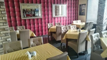 "LUNCH BAR Ratuszowa11" Obiady domowe. - Restauracja Warszawa