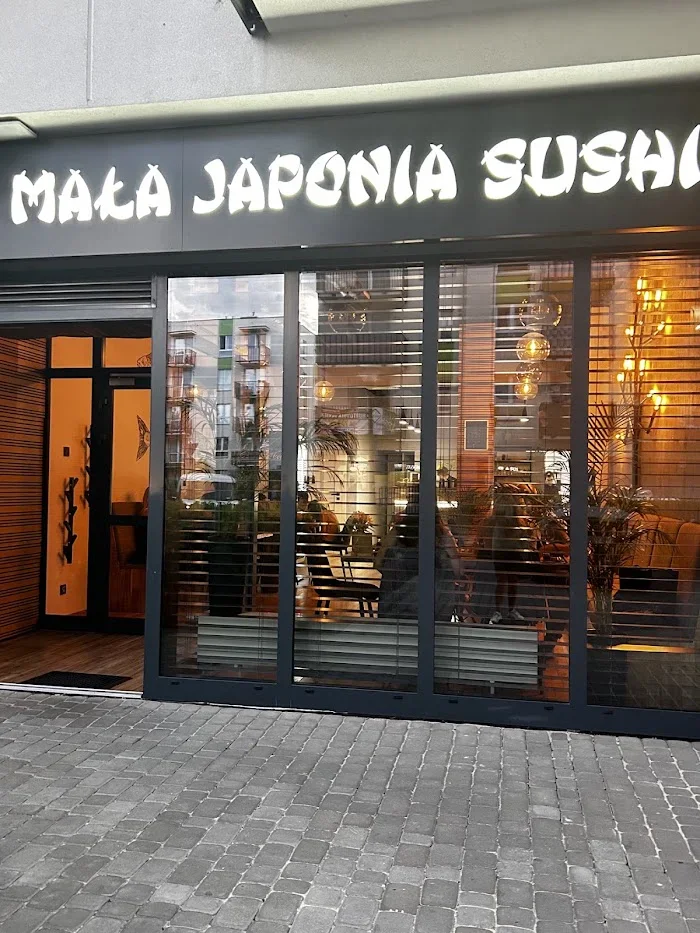 Mała Japonia Sushi - Restauracja Warszawa