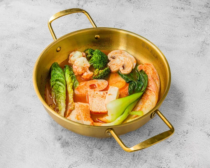 MALA.POT 麻辣烫 · Hotpot · Ramen - Restauracja Warszawa