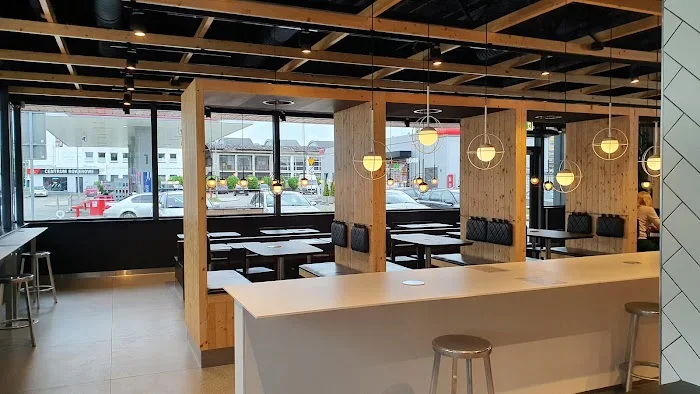 MAX Premium Burgers - Restauracja Poznań