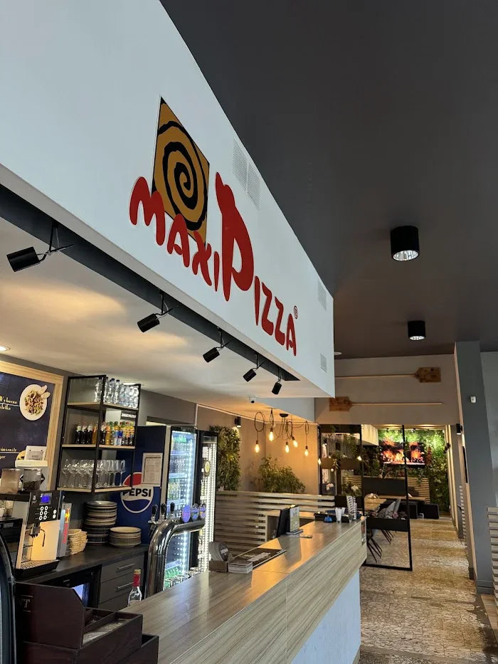 Maxi Pizza Łódź - Restauracja