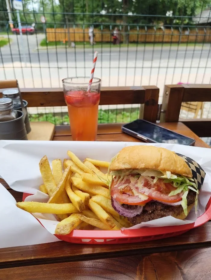 MIAZGA BURGER - Restauracja Zakopane