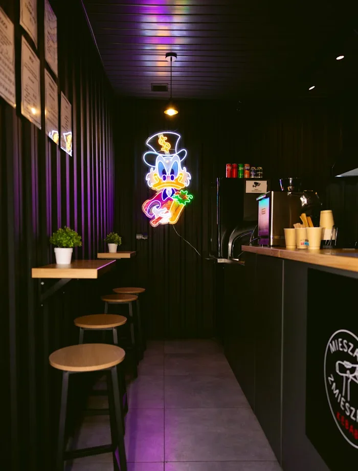 Mieszany Zmieszany KEBAB - Restauracja Łódź