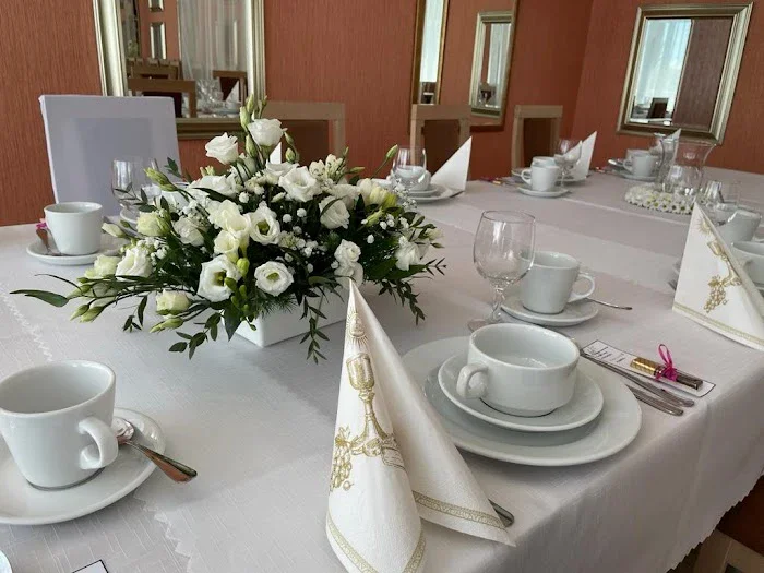 Miła Organizacja przyjęć Imprezy okoliczności - Restauracja Poznań