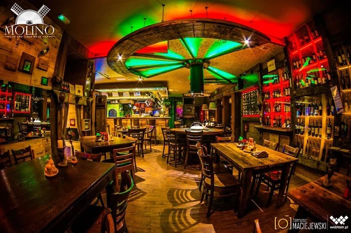 MOLINO - Restauracja Piła