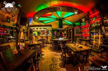 MOLINO - Restauracja Piła